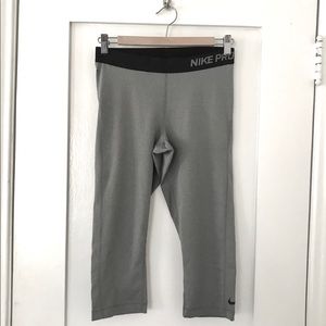 Nike Pro Grey Capri Tights / Leggings